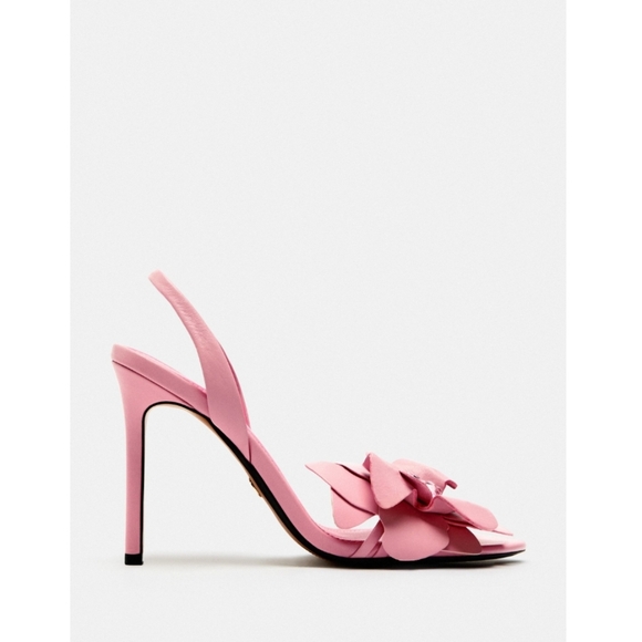 ❌️SOLD❌️LEATHER FLOWER PINK SANDALS SIZE 6 - Picture 5 of 9